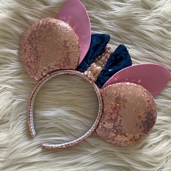 Kanga or Roo Minnie Ears from Disney Winnie the Pooh - Picture 2 of 2